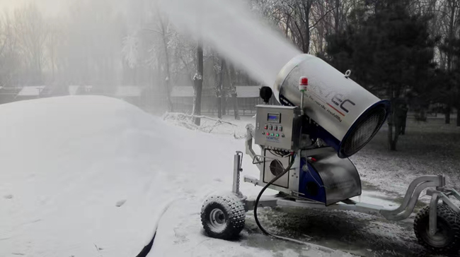 滑雪場造雪機(jī)