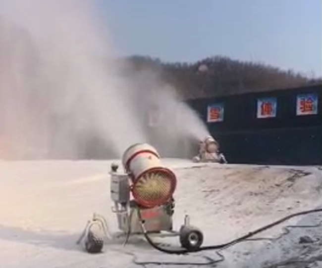 造雪機