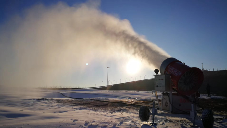 造雪機