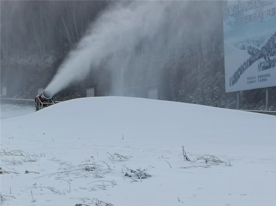 造雪機(jī)