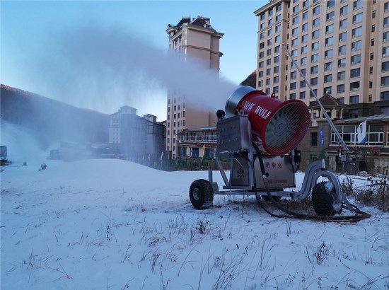 造雪機(jī)