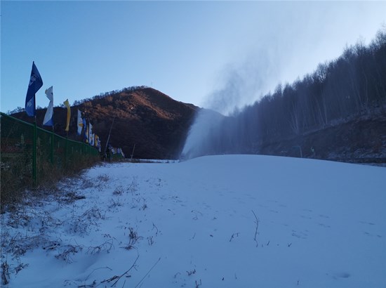 造雪機(jī)