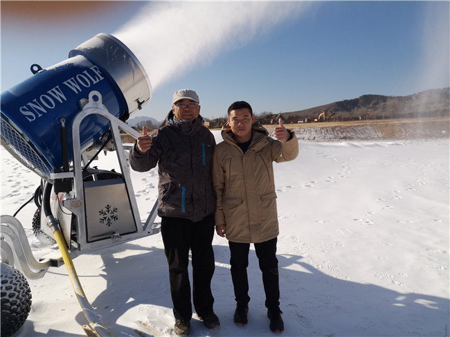 淶源七山滑雪場造雪機(jī)