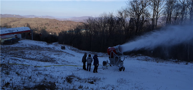 造雪機(jī)