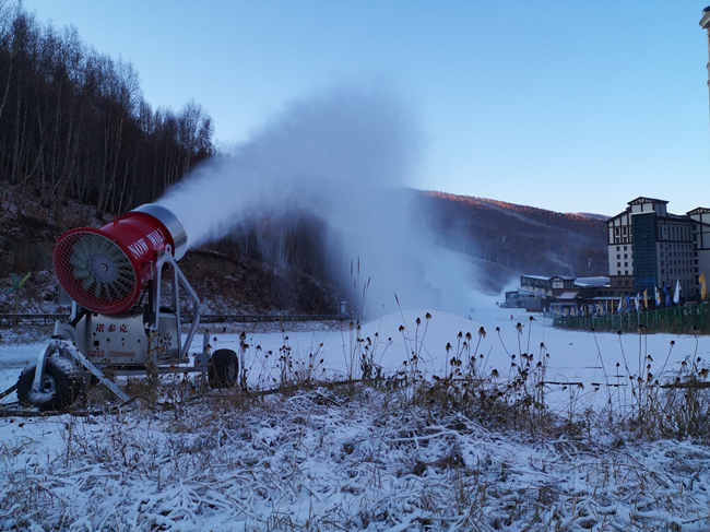 人工造雪機(jī)