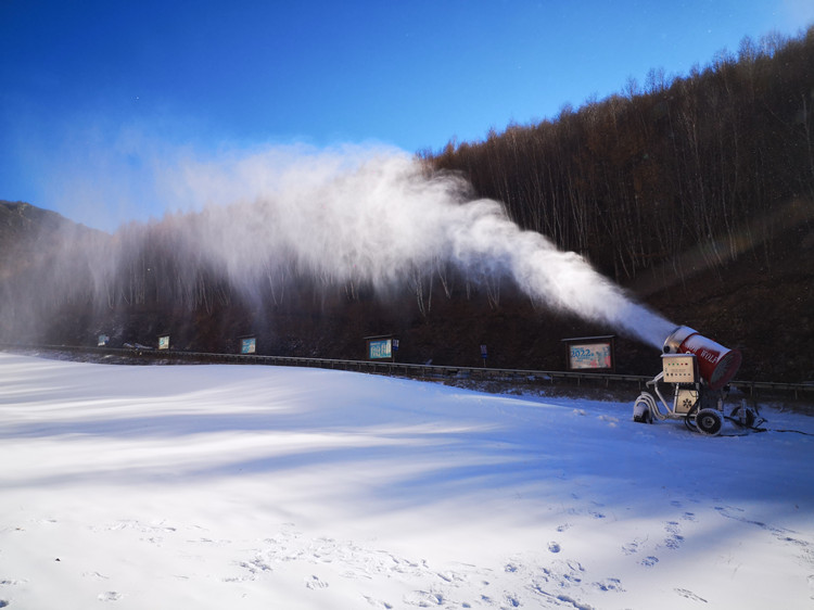 造雪機